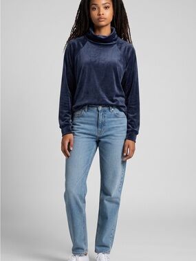 Evereve Velvet  Navy Top